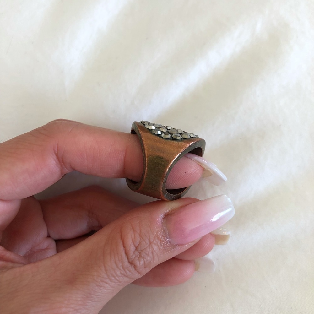 Gold Rhinestone Cocktail Ring - Picture 2 of 3